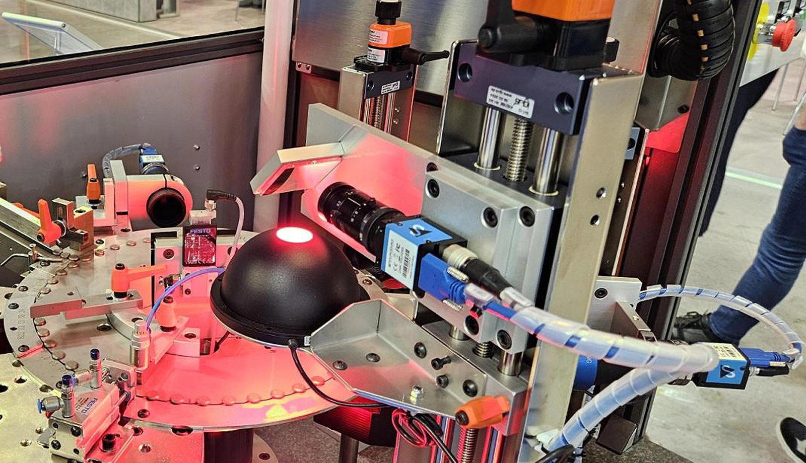 High-speed inspection sorting with 33 Series USB industrial cameras: Demo courtesy of REGG Inspection
